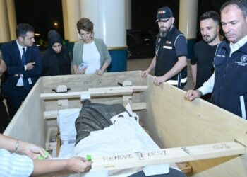 65 Yıldan Sonra Amerika'dan Geldi, Burdur Ayağa Kalktı! Herkes Görmek İçin Sabırsızlanıyor