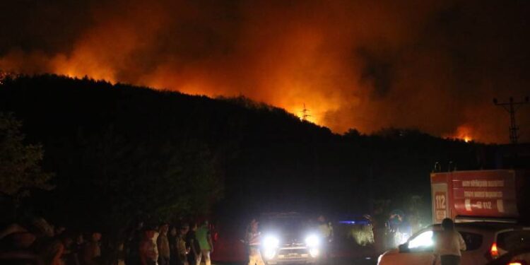 9 yaylada 1870 vatandaş tahliye edildi!