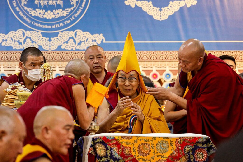 90 yaşındaki Dalai Lama, “Son Dalai Lama ben olmayacağım” dedi, Çin reenkarnasyonun Çin’de olmasını istiyor