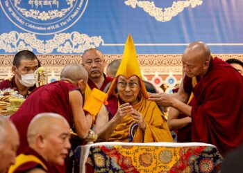 90 yaşındaki Dalai Lama, “Son Dalai Lama ben olmayacağım” dedi, Çin reenkarnasyonun Çin’de olmasını istiyor