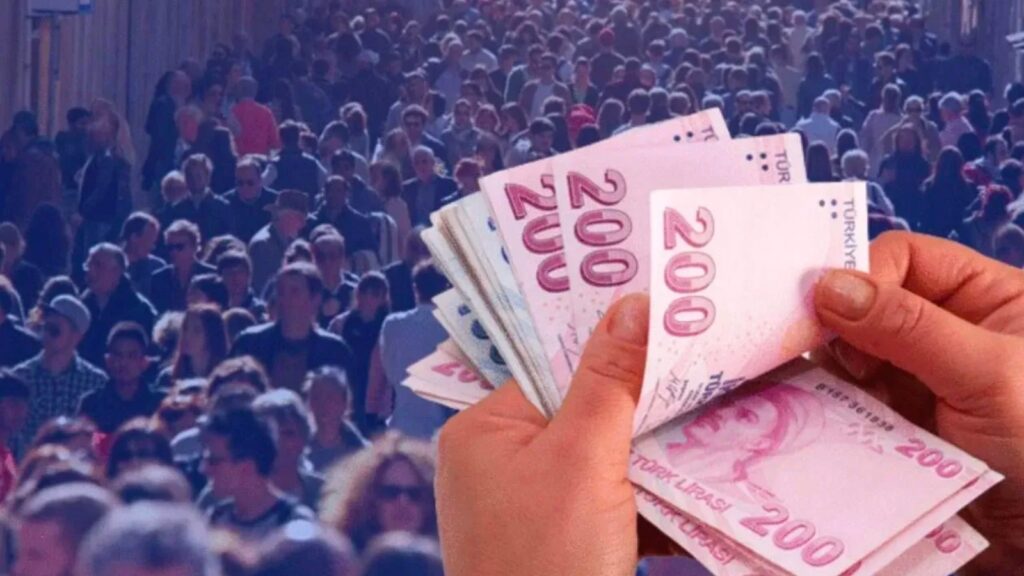 AKP kampında “asgari ücrete çifte zam” talebi; “Memur maaşı gibi olmalı!”