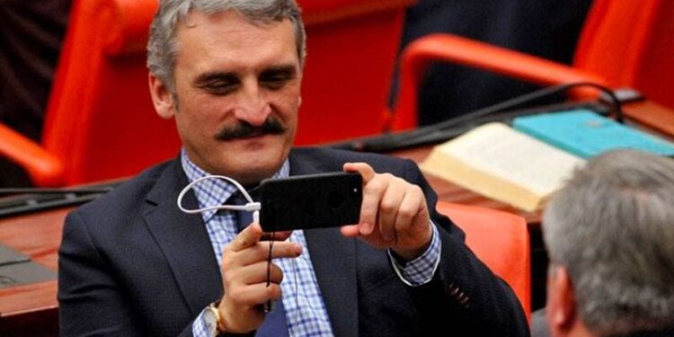 AKP’li Çamlı’dan tepki çeken paylaşım: Kanlı 1923 darbesi