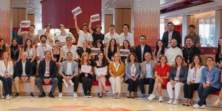 Akbank Gençlik Akademisi Fellowship Programı’nda yeni dönem