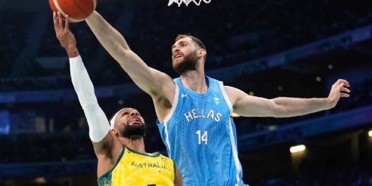 Anadolu Efes, Georgios Papagiannis'i Renklerine Bağladı