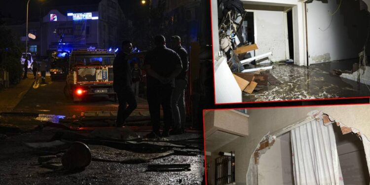 Ankara'da Sel Felaketinde Bir Binanın Duvarı Yıkıldı