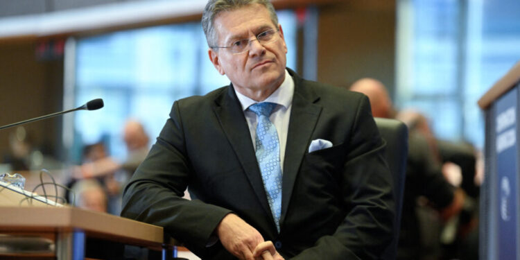 Avrupa Komisyonu’nun ticaret şefi Šefčovič: “Trump’ın yüzde 30 tarifesi transatlantik ticareti pratikte imkansız hale getirir”