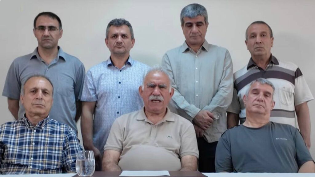 Barış olur, terör durursa Öcalan İmralı’da kalabilir