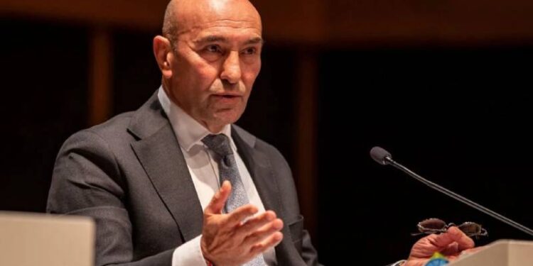 Başı dik cezaevine girecek, başı dimdik çıkacak ama bu kararı verdirenler boyunlarında daima bunun ağırlığı ile yaşayacak