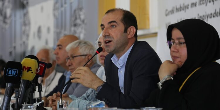 Bayındır: Ne olursa olsun Kürt ulusal kongresi toplanacak
