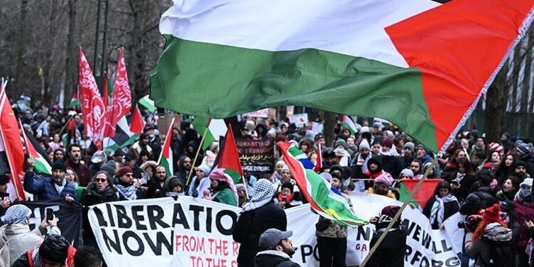 Belçika'da Filistin İçin 5 Günlük Açlık Grevi