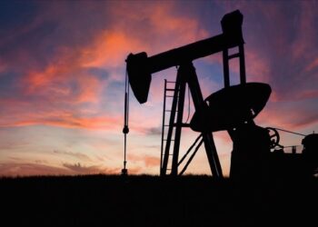 Brent petrolün varili 69,47 dolardan işlem görüyor