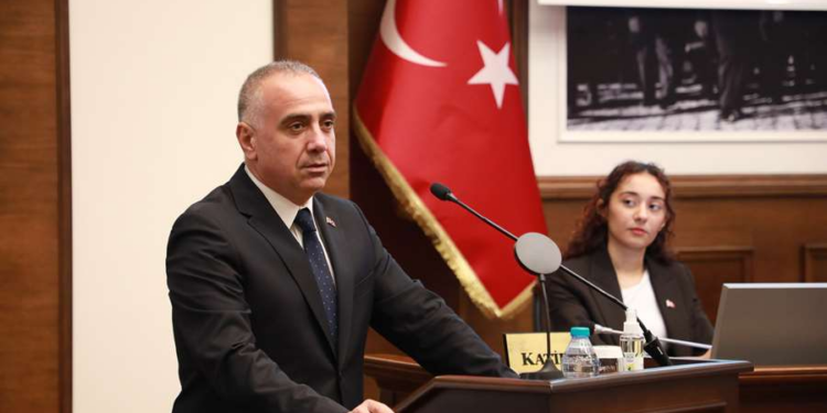 Büyükçekmece Belediye Başkan Vekili Ahmet Şahin tutuklandı