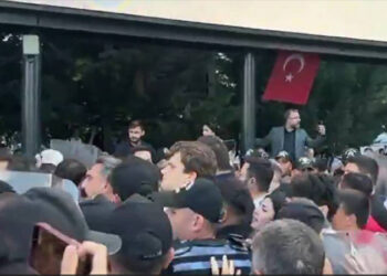 CHP Ankara Gençlik Kolları'nın yürüyüşüne Güvenpark'ta polis müdahalesi