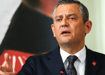 CHP Lideri Özel'den MYK Sonrası Çok Sert Açıklamalar: Tarih Verip Çağrı Yaptı, 'Madem Birincisin Hadi Seçime!'