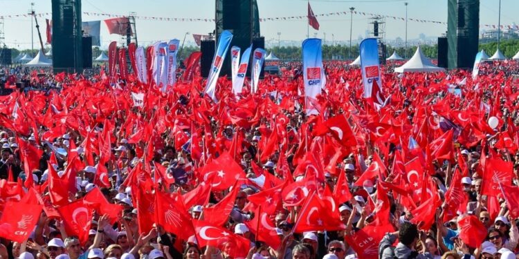 CHP'den Tutuklanan Zeydan Karalar İçin Adana'da Miting Kararı
