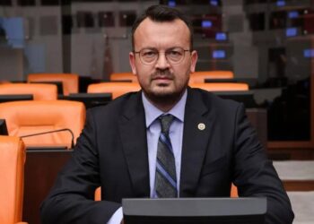 CHP'li Arpacı'dan Meclis'te Zeytinlik İsyanı: 'Gözünüzü Doların Yeşili Bürümüş!'