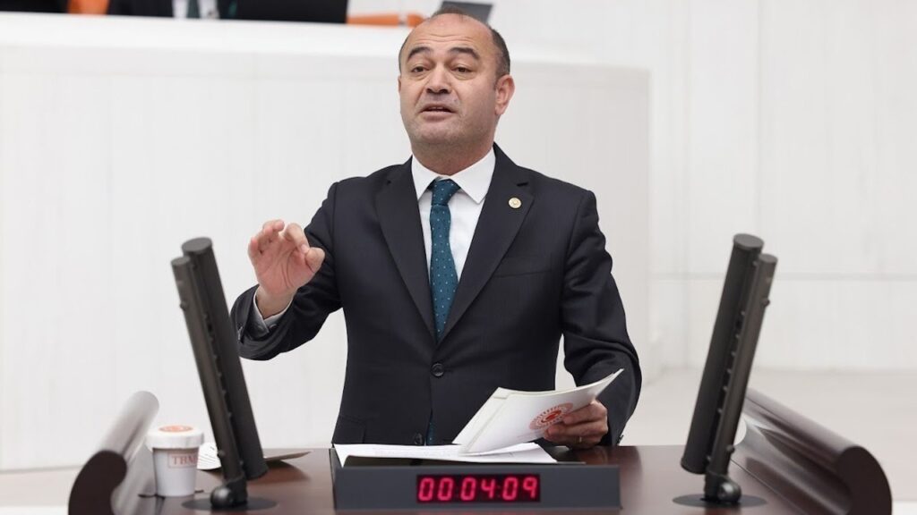 CHP'li Özgür Karabat 'Çok İddialı Bir Şey Söylüyorum' Diyerek Açıkladı! Siyaset Arenası Bunu Konuşacak