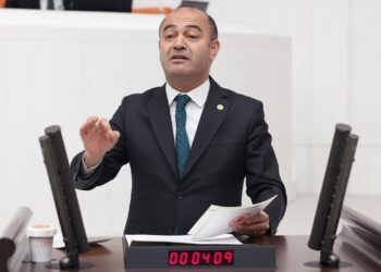 CHP'li Özgür Karabat 'Çok İddialı Bir Şey Söylüyorum' Diyerek Açıkladı! Siyaset Arenası Bunu Konuşacak