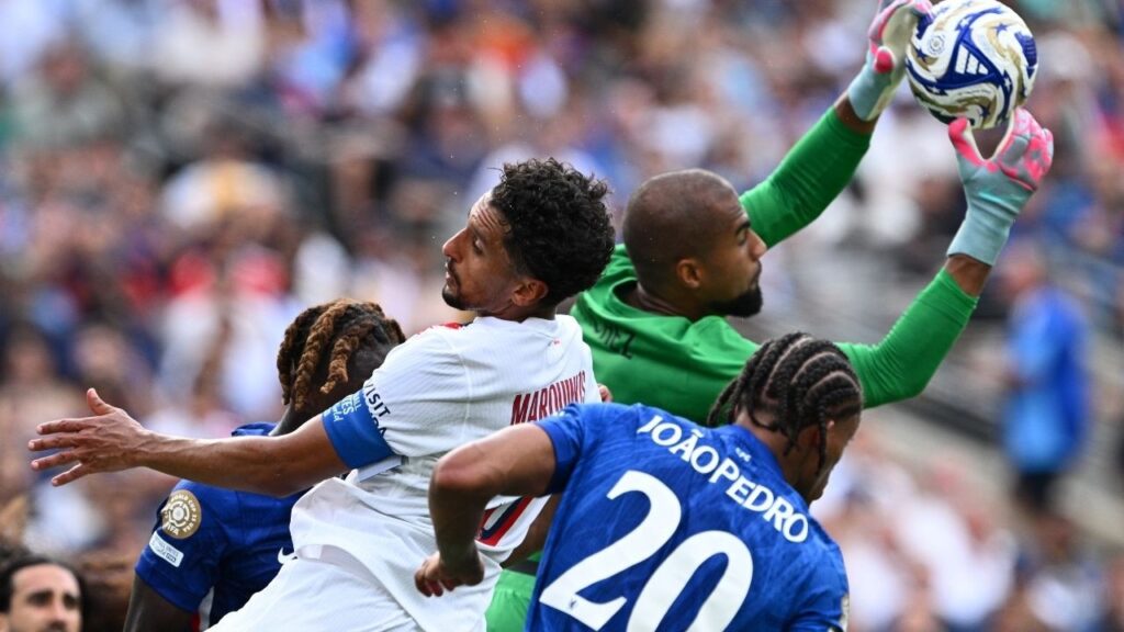 Chelsea Dünya Şampiyonu: PSG'yi 3 Golle Geçerek Kupayı Kaldırdı