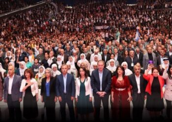 DEM Parti'den Destici'ye yanıt: Milyonların iradesiyiz, asla geri adım atmayacağız