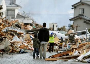 Depremde yıkılan binalarda ustalara da sorumluluk geliyor: Yeni düzenleme tartışma yarattı