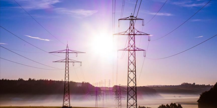 "Elektrik dağıtım sistemini kullanan tüketici sayısı 51 milyona yaklaştı"