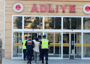 Eniştesini öldüren şüpheli, mısır tarlasında yakalandı