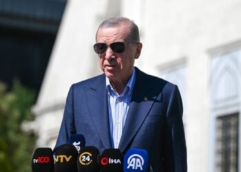 Erdoğan: Trump ve Putin ile görüşebilirim