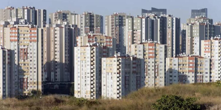 Ev Sahibi ve Kiracılar Dikkat! Konutta Kriz Derinleşti: Yüzde 193 Arttı