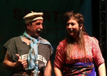 Festivalde çocuklar için çanta boyama atölyesi düzenlendi