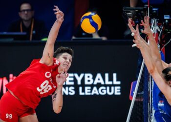 Filenin Sultanları Sırbistan’a Direnemedi: 3-0 Mağlup Oldular