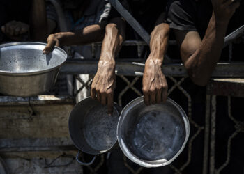 Gazze Şeridi’nde açlıktan yaşamını yitirenlerin sayısı 122’ye yükseldi