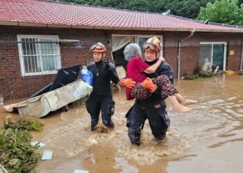 Güney Kore Felaketi Yaşıyor! Can Kaybı Arttı