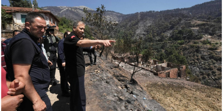 Hak sahiplerine 5-6 ay içerisinde anahtarlarını teslim edeceğiz