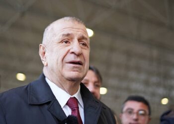 Hayatını kaybeden aydınlarımızı saygı ve rahmetle anıyorum