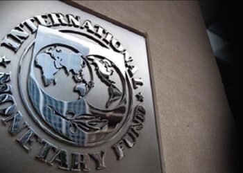 IMF, ABD'de "vergi indirimi" tasarısının bütçe açığının azaltılmasına ters düştüğünü belirtti