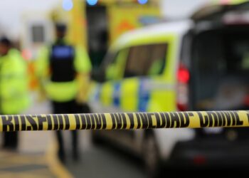 İngiltere'de Kahreden Olay: 15 Yaşındaki Çocuk Sınav Stresi Yüzünden İntihar Etti!