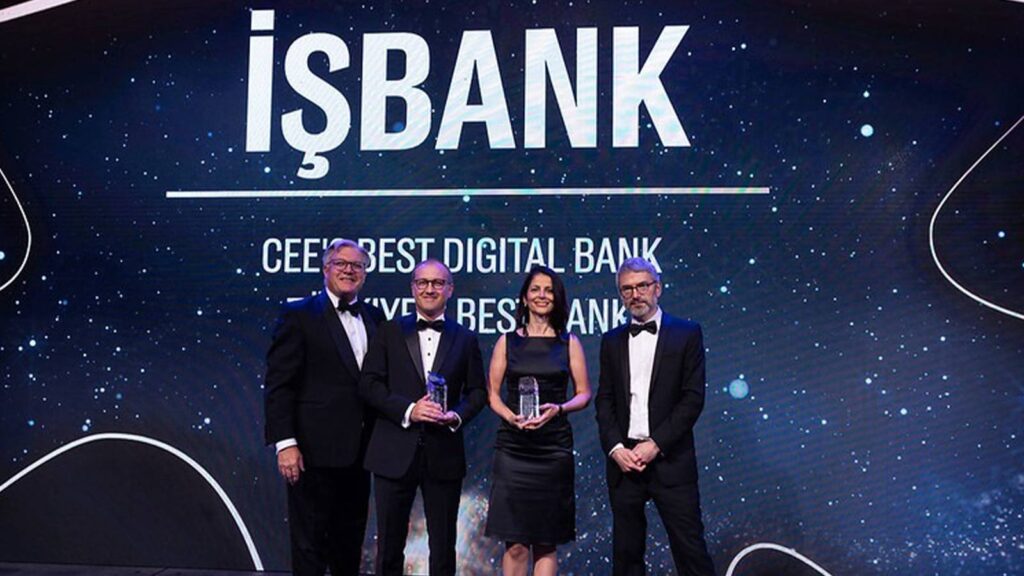 İş Bankası’na Orta ve Doğu Avrupa’nın en iyi dijital bankası ödülü