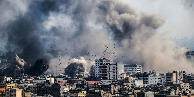 İsrail Gazze'de Yine Katliam Yaptı! Son 24 Saatte 105 Filistinli Hayatını Kaybetti