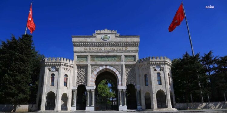 İstanbul Üniversitesi'nde taciz iddialarını gündeme getiren öğrencilere soruşturma açıldı