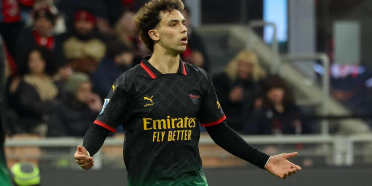 Joao Felix Transferi Resmen Açıklandı! Sosyal Medya İkiye Bölündü