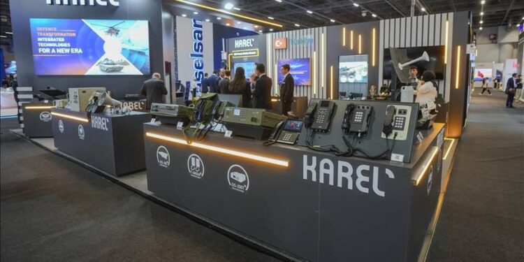 Karel, üç yenilikçi entegre iletişim sistemiyle IDEF 2025'te yer aldı