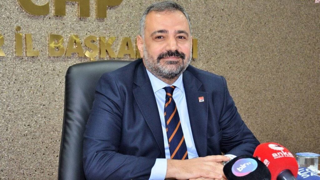 Kentsel Dönüşüm Daire Başkanı, işler kendi istediği müteahhitlere verilmediği için rahatsız oldu