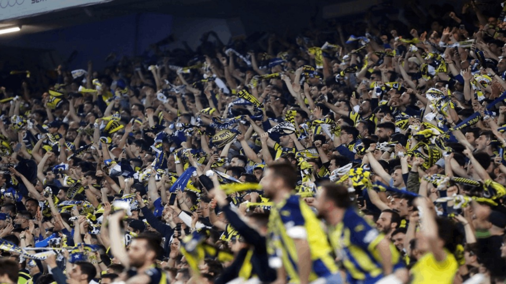 Kimse İhtimal Vermiyordu, Fenerbahçe İmzayı Attırdı