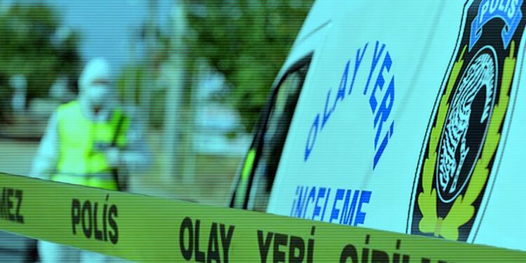 Kocaeli'de Dehşete Düşüren Olay! 7 Yaşındaki Çocuk Dolaba Asılı Halde Bulundu