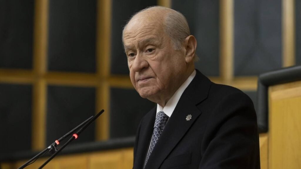 MHP Lideri Devlet Bahçeli'den Dikkat Çeken Öneri! 'Cumhurbaşkanının Yardımcılarından Biri Kürt, Diğeri Alevi Olsun'