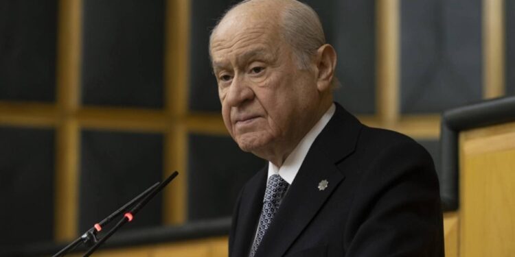 MHP Lideri Devlet Bahçeli'den Dikkat Çeken Öneri! 'Cumhurbaşkanının Yardımcılarından Biri Kürt, Diğeri Alevi Olsun'