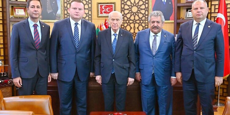 MHP, komisyona 'Kardeşlik ve Dayanışma Komisyonu' adını verdi