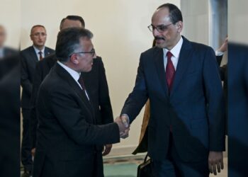 MİT Başkanı Kalın'dan AKP'ye ziyaret