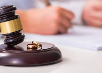 Mahkeme 'Anayasaya Aykırı' Dedi: Süresiz Nafaka AYM Gündeminde! Çıkacak Karar Emsal Olacak